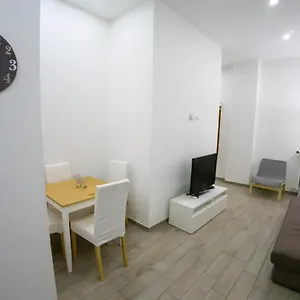 Flat 54 - New Opening Rome