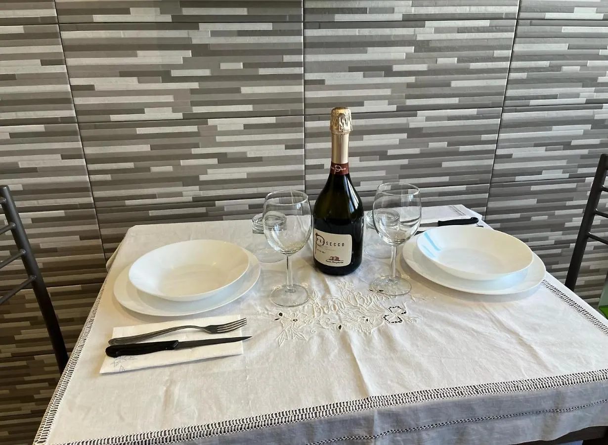 Suite Tuscolana Rome Apartment